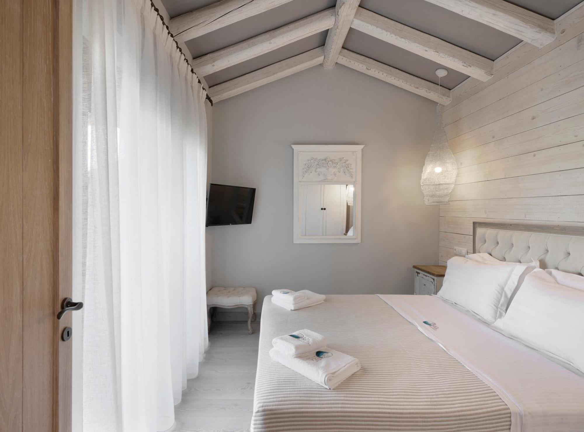 By The Sea Luxury Suites Limenas  Exterior foto